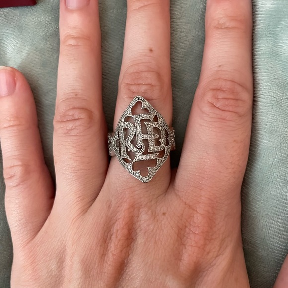 Taylor swift ring from Red album Taylor’s version - Picture 3 of 7